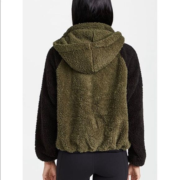 NWT Plush x Revolve Olive Green Teddy‎ Sherpa Zip Up Jacket with Hood Size Small - Picture 2 of 7